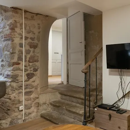 Le Place Du Bourg T2 Centre Historique